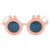 gafas de sol rosa con lentes oscuros estilo moderno
