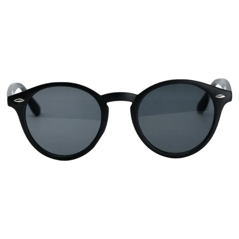gafas de sol redondas color negro estilo moderno