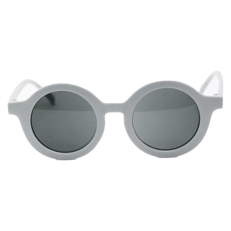 Gafas de sol grises estilo retro para mujer