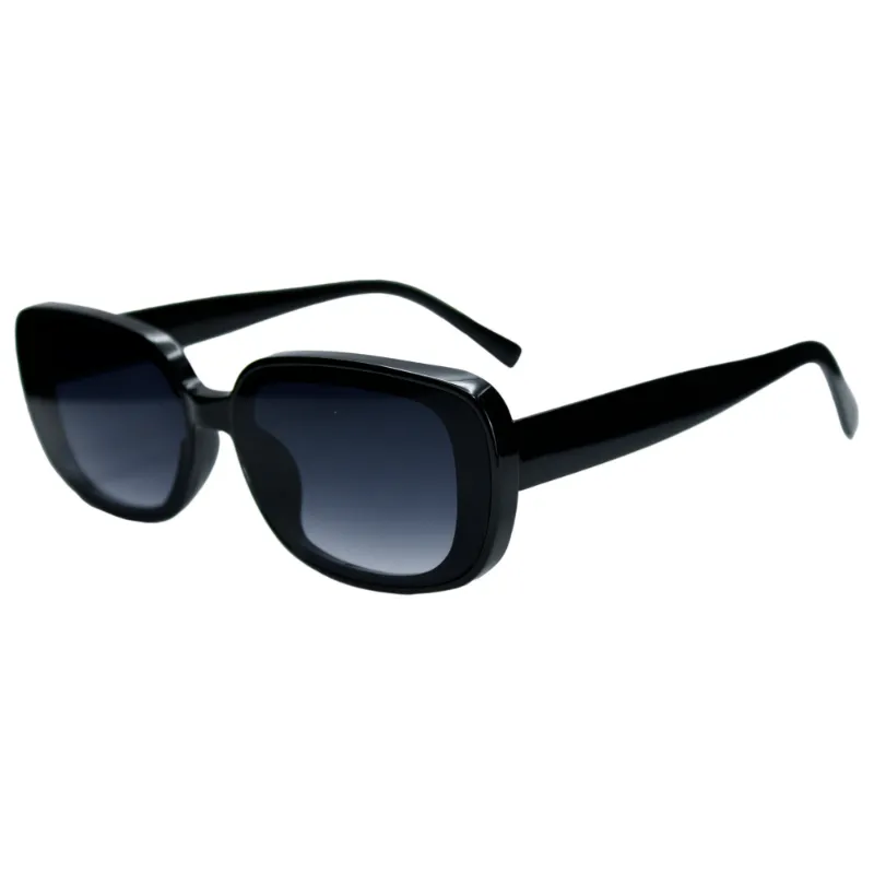 gafas de sol negras estilo moderno para mujeres