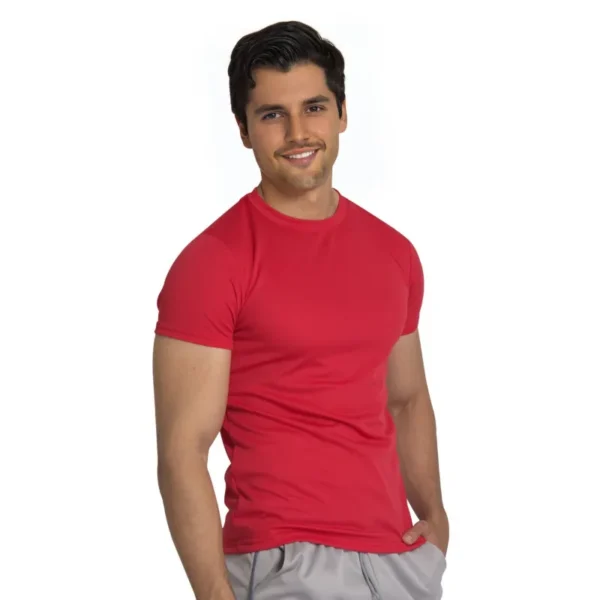 Camiseta roja para hombre en ecommerce
