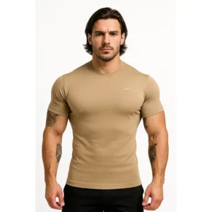 Playera deportiva para hombre con tela transpirable beige