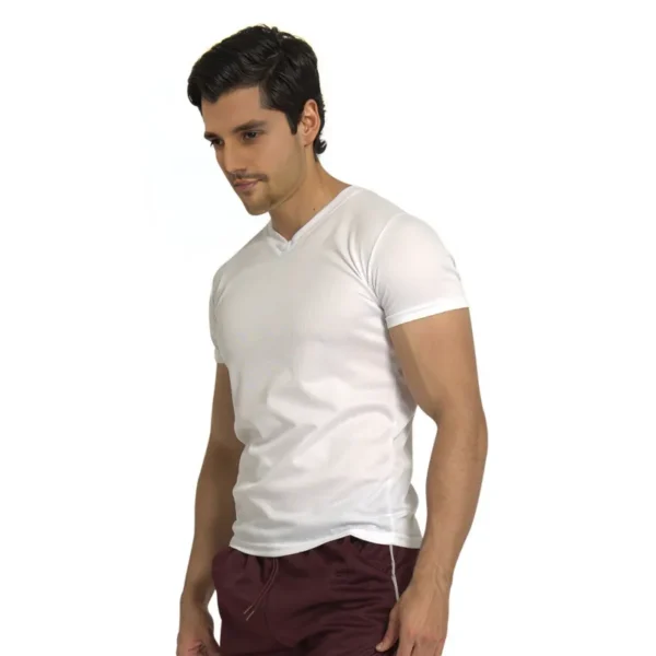 camiseta blanco para hombre, moda masculina, ropa casual, estilo deportivo, comodidad, outfit diario, prendas básicas