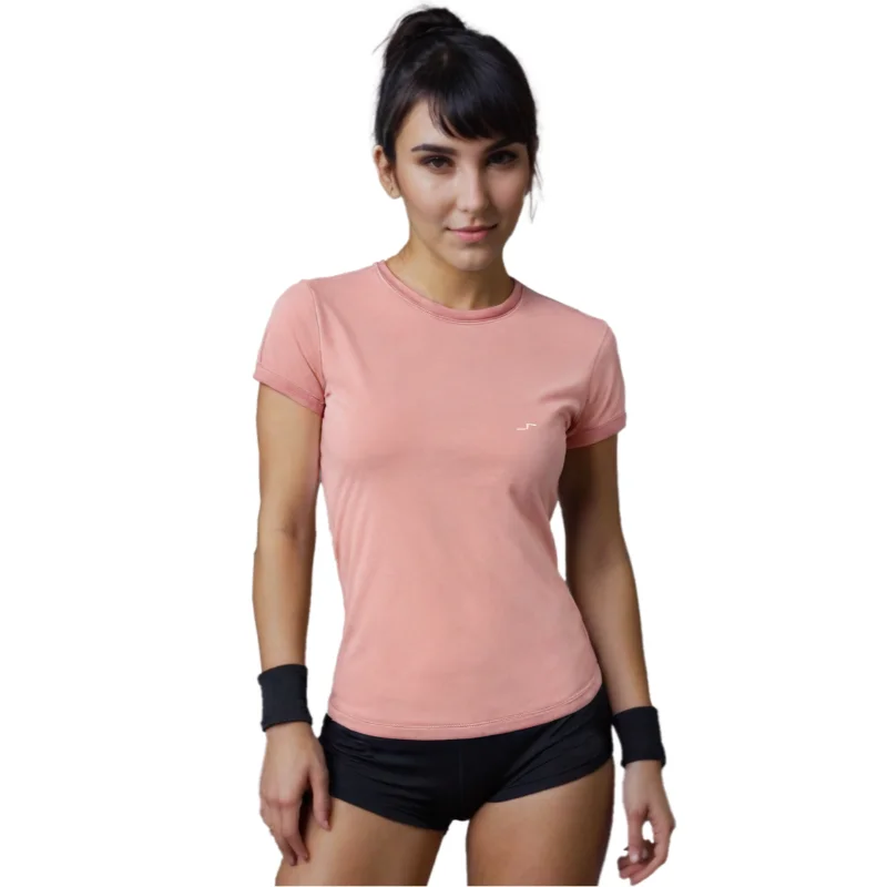Playera deportiva para mujer 4 Playera deportiva para mujer 4
