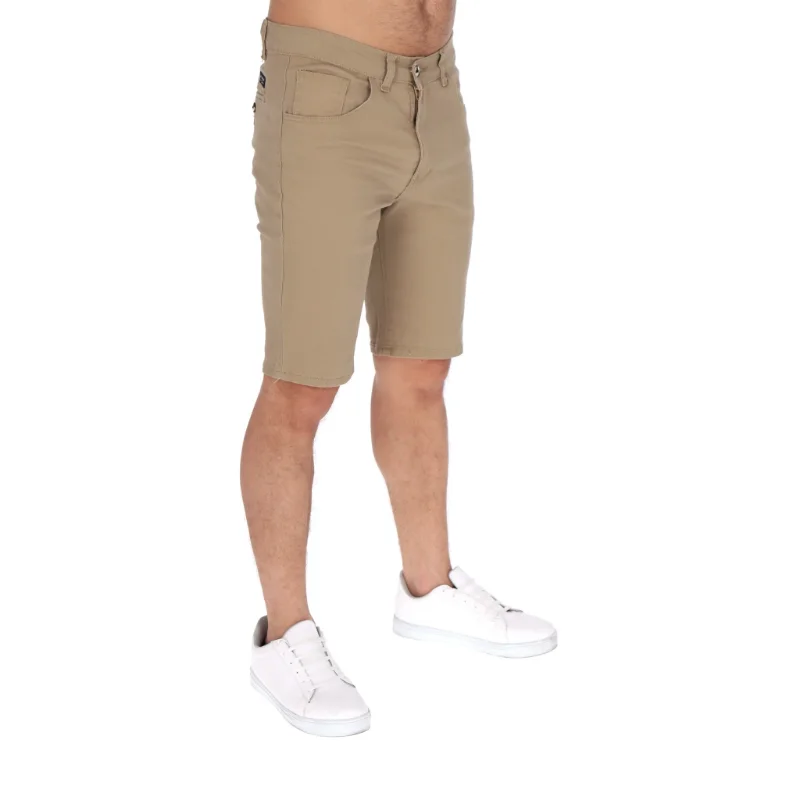 bermuda de gabardina beige lateral bermuda de gabardina beige lateral